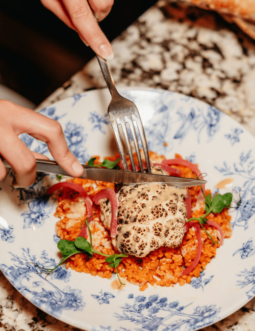 local, seasonal vegetarian food in Brussels place rogier next to gare du nord - SERRA Brussels